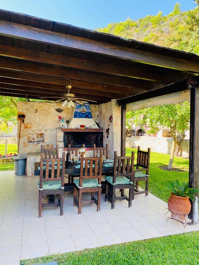Detached Villa With Sea View Ханиоти Экстерьер фото