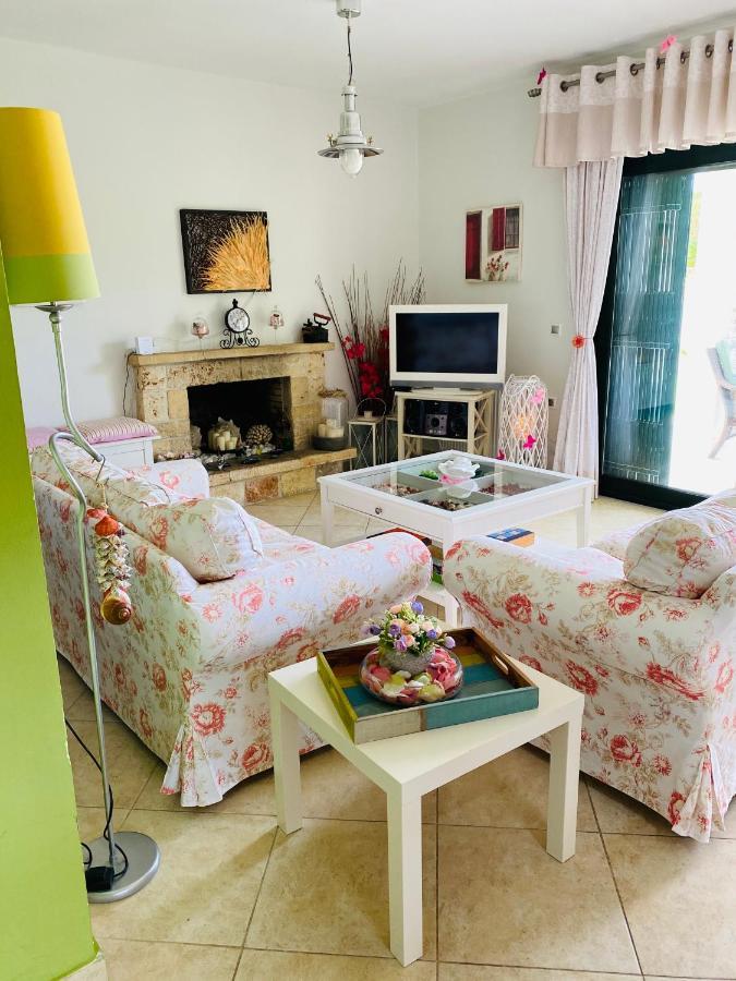 Detached Villa With Sea View Ханиоти Экстерьер фото