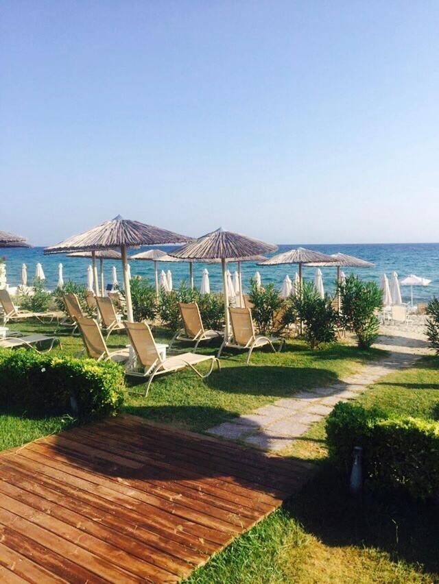 Detached Villa With Sea View Ханиоти Экстерьер фото