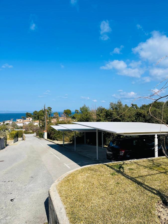 Detached Villa With Sea View Ханиоти Экстерьер фото